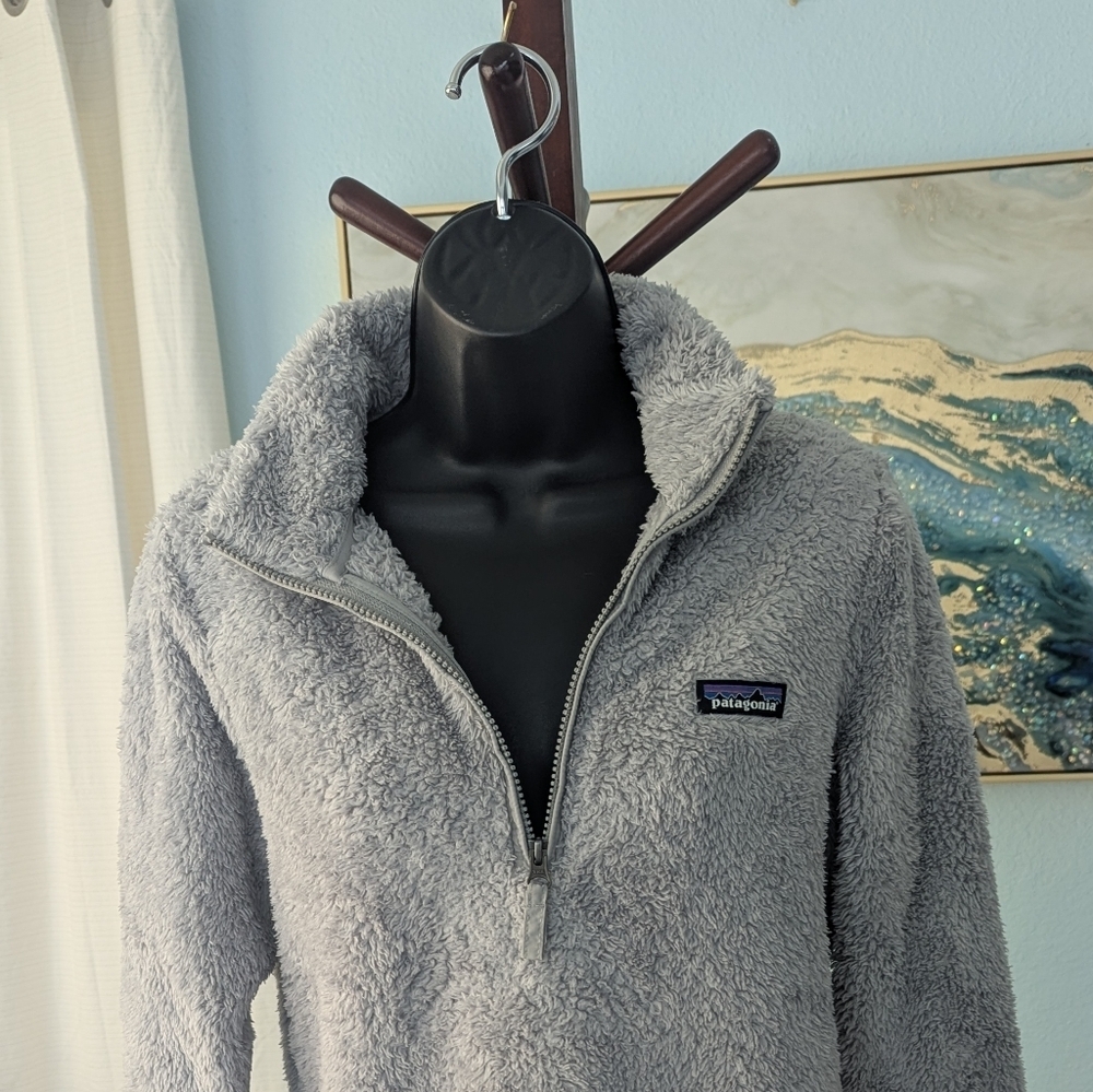 Patagonia  1/4 Zip Fleece Pullover Woman's Size M - Picture 6 of 13